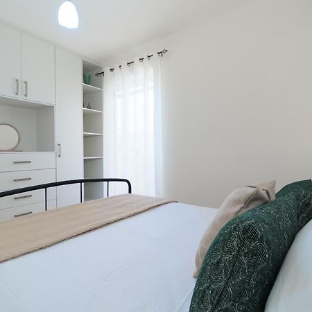 Oikies Luxury Apartments With Private Free Parking Area Agios Nikolaos Exteriör bild