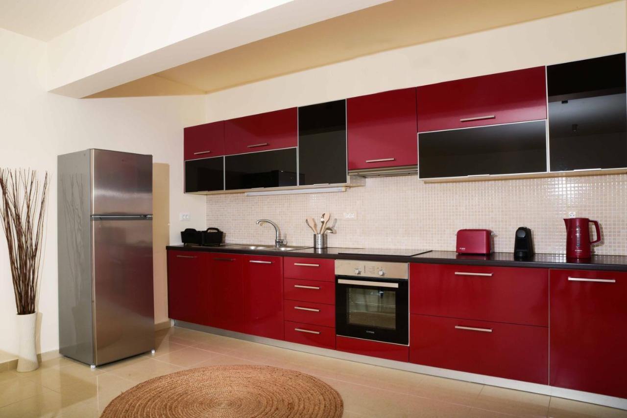 Oikies Luxury Apartments With Private Free Parking Area Agios Nikolaos Exteriör bild