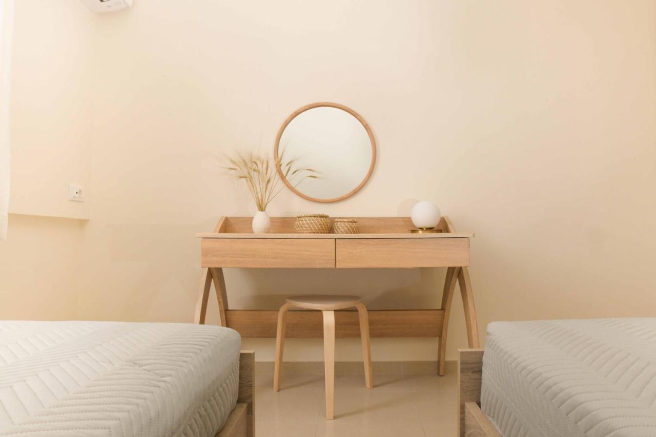 Oikies Luxury Apartments With Private Free Parking Area Agios Nikolaos Exteriör bild