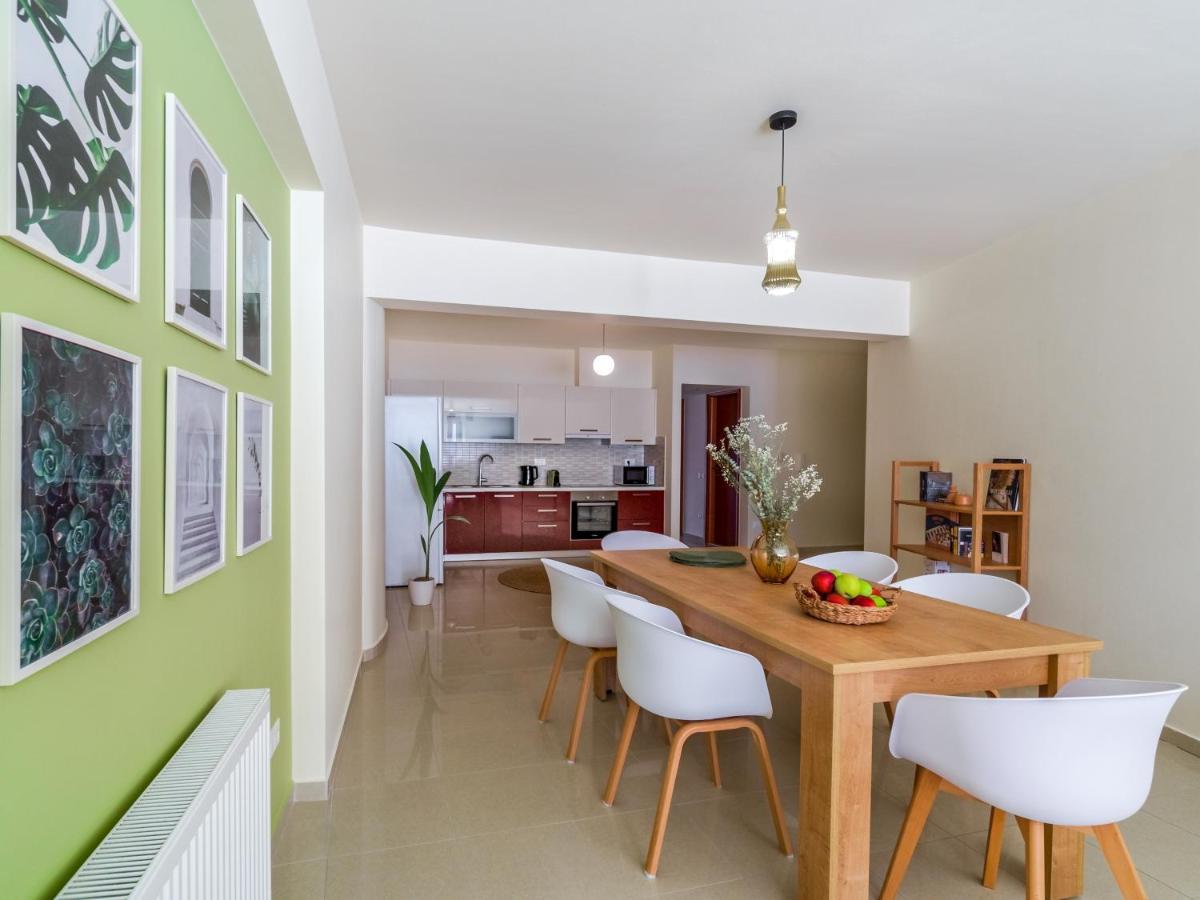 Oikies Luxury Apartments With Private Free Parking Area Agios Nikolaos Exteriör bild