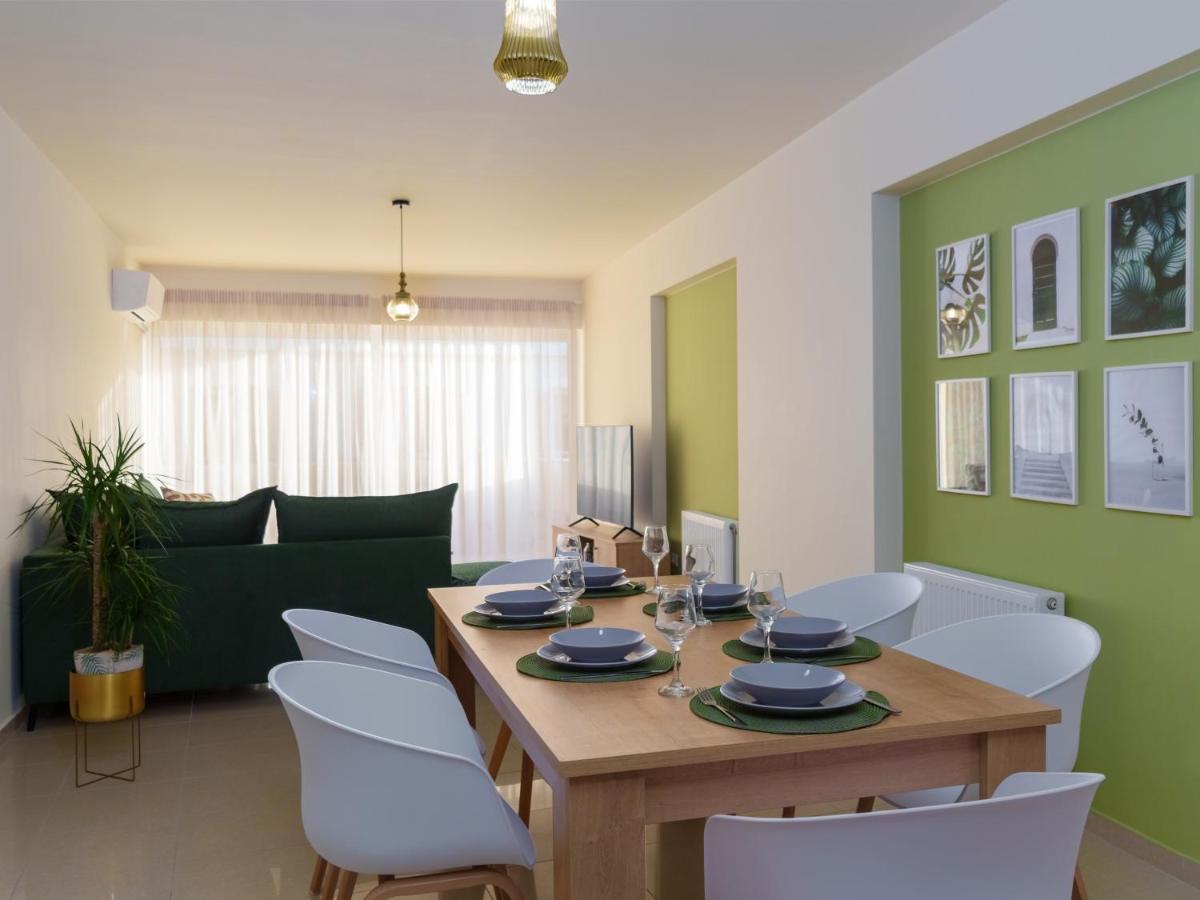Oikies Luxury Apartments With Private Free Parking Area Agios Nikolaos Exteriör bild