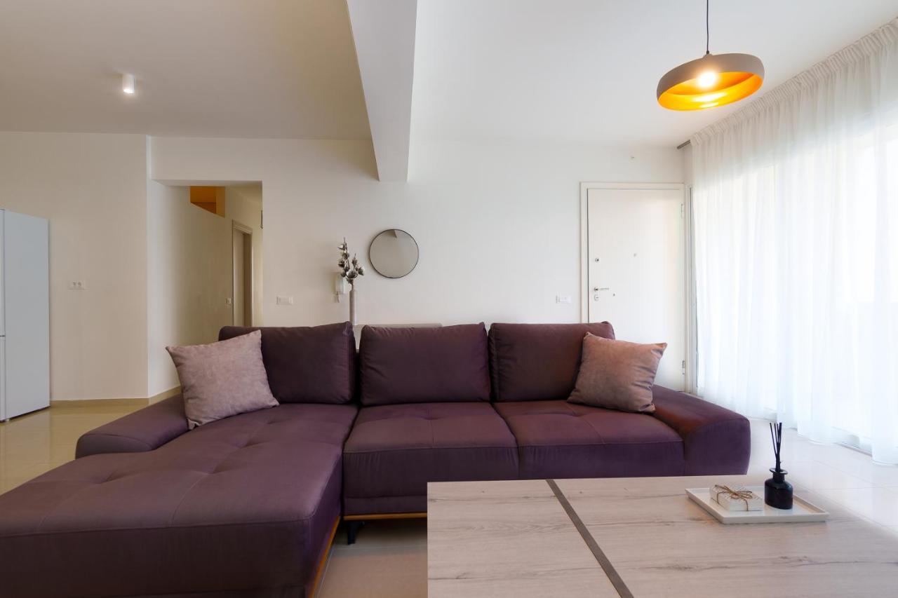 Oikies Luxury Apartments With Private Free Parking Area Agios Nikolaos Exteriör bild