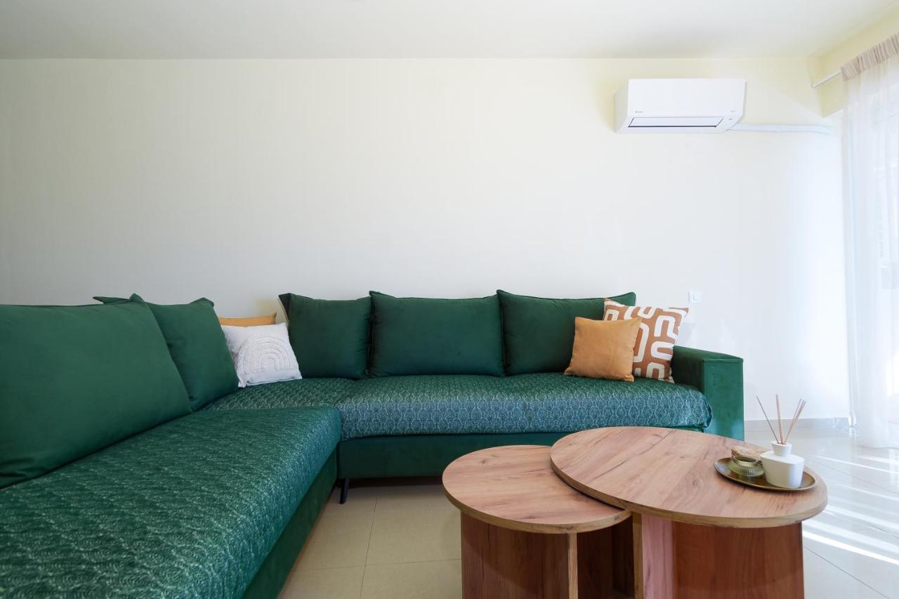 Oikies Luxury Apartments With Private Free Parking Area Agios Nikolaos Exteriör bild