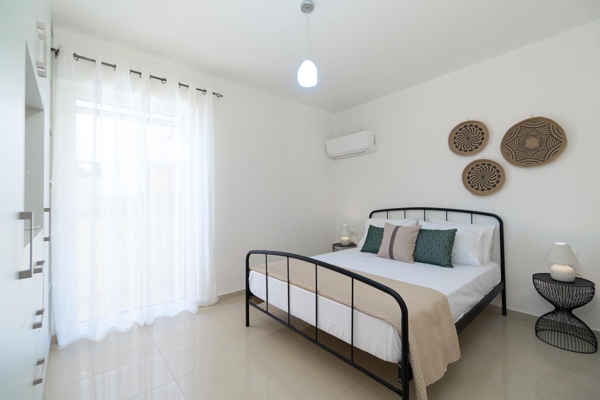Oikies Luxury Apartments With Private Free Parking Area Agios Nikolaos Rum bild